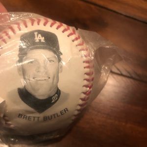 Brett Butler #22 Los Angeles Dodgers Chevron 1994